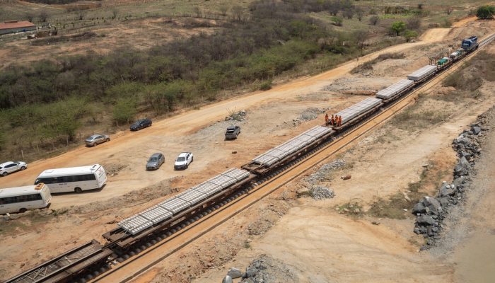 TCU autoriza etapas preparatórias da Transnordestina em Pernambuco, mas obras físicas seguem vetadas