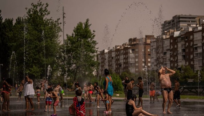Espanha sob alerta: onda de calor eleva termômetros a 45 ºC e dispara risco de incêndios