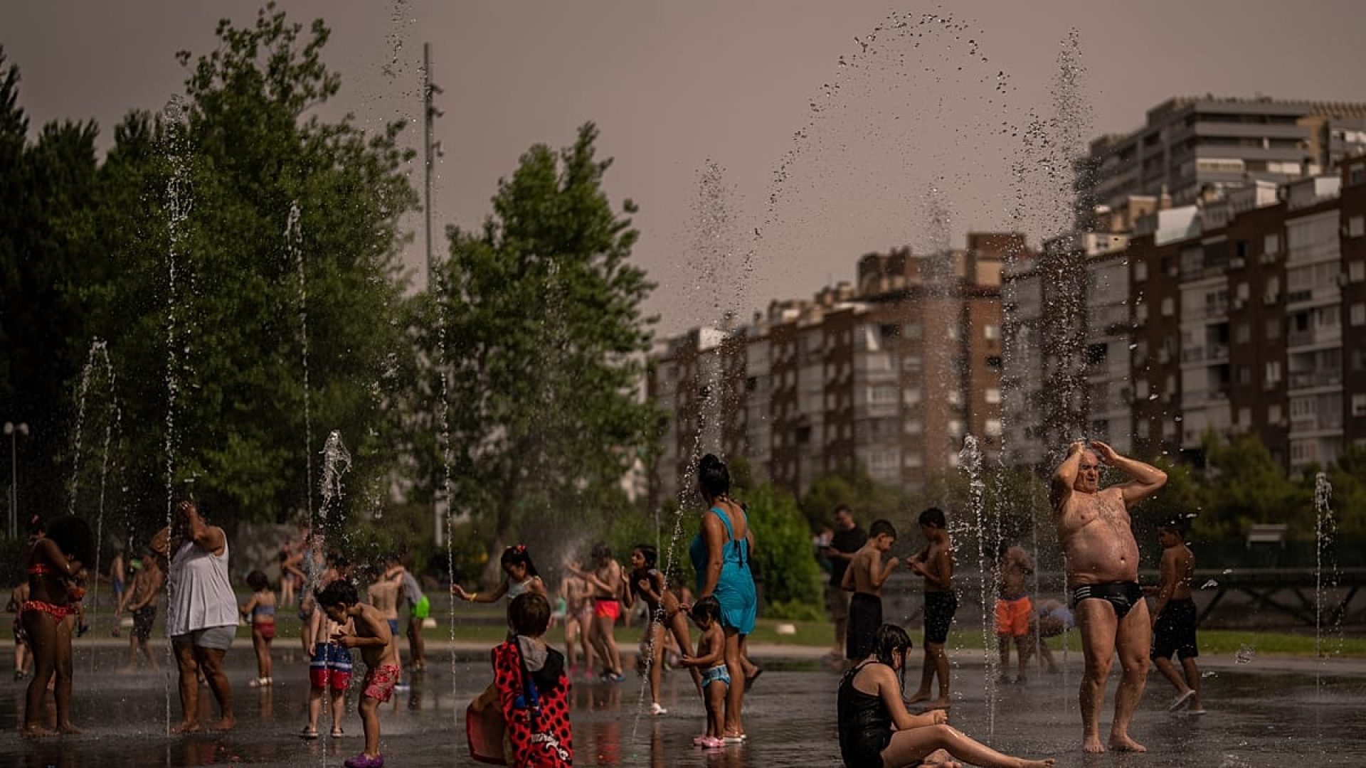 Espanha sob alerta: onda de calor eleva termômetros a 45 ºC e dispara risco de incêndios
