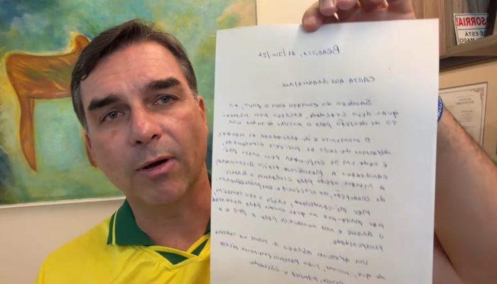 Flávio Bolsonaro: a trajetória de uma campanha em meio a desafios