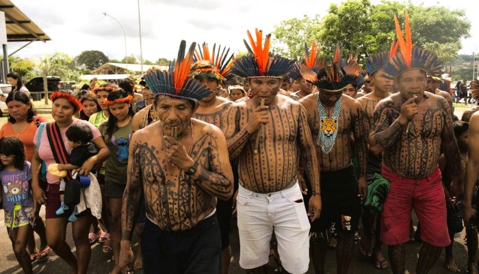 Indígenas do Xingu iniciam chegada a Altamira para festival de cultura e jogos