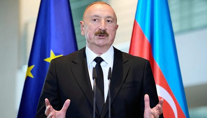 Aliyev denuncia encontro secreto entre ex-dirigentes russos e alemães em Baku