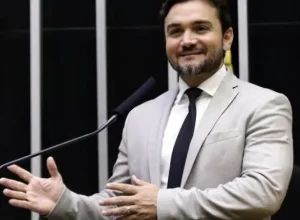 Celso Sabino vem mesmo para o Senado! PDT realiza convenção em Belém dia 23