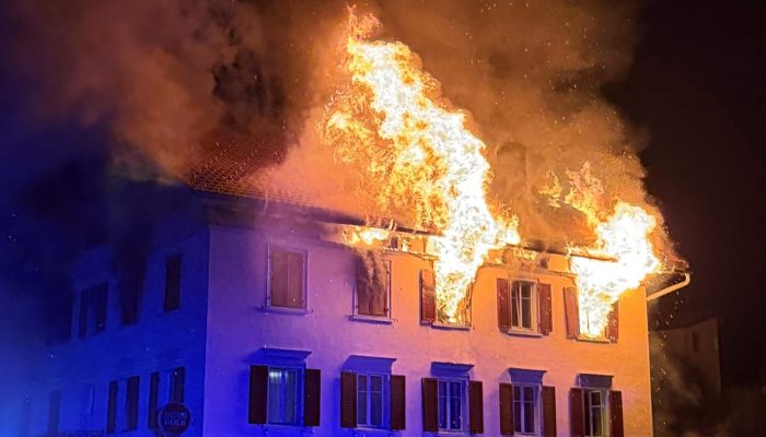 Incêndio em Thusis: fogo em restaurante português deixa feridos e cinco desaparecidos