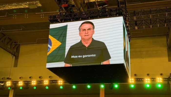 Inteligência artificial de Bolsonaro em vídeo para convenção do PL provoca debate no TSE