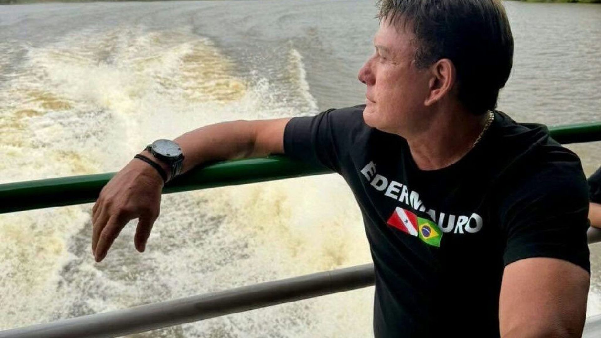 Justiça Eleitoral ordena retirada de propaganda em elevado de Belém com multa diária