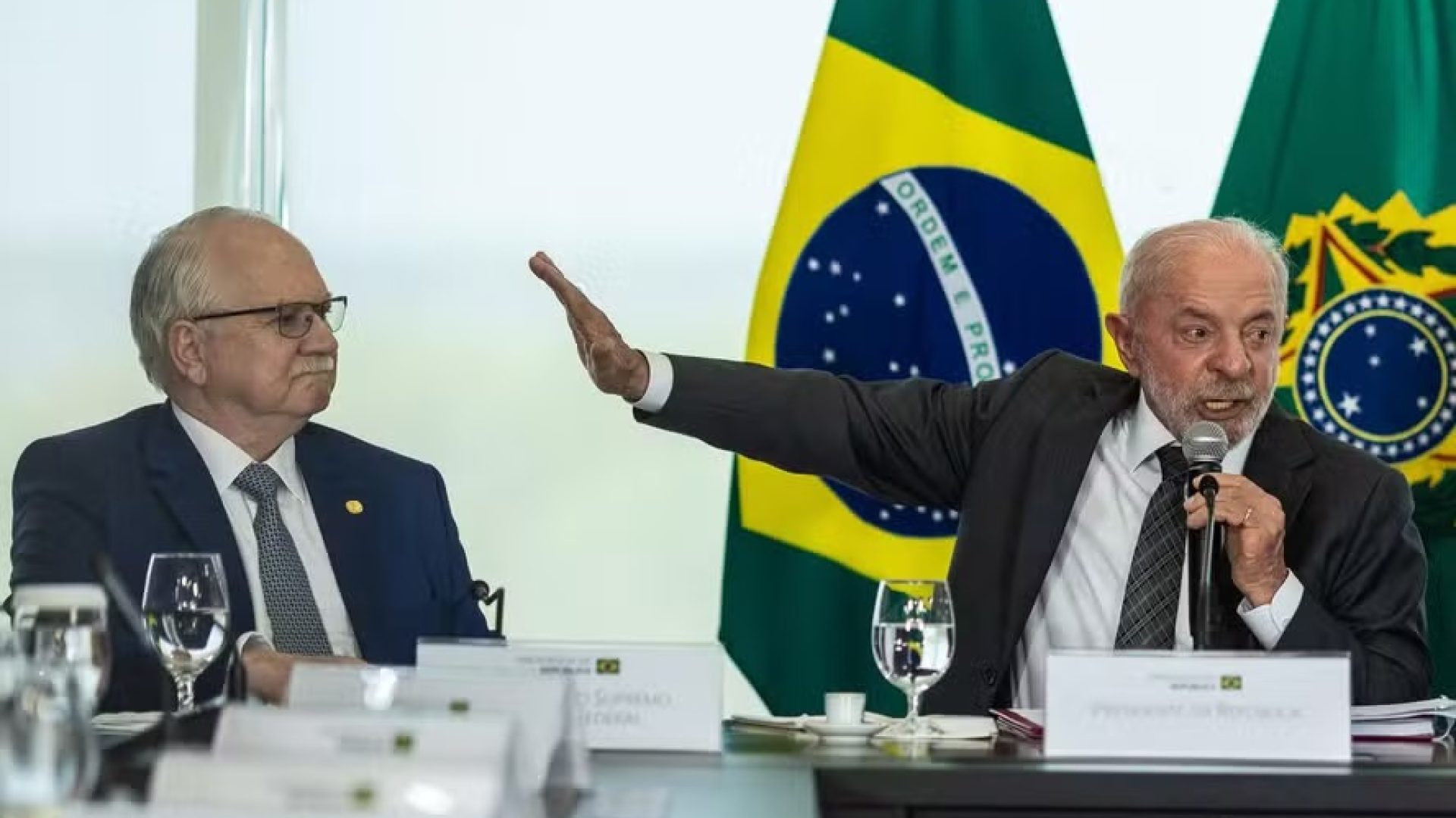 Lula articula nos bastidores do STF para conter crise institucional e impacto eleitoral