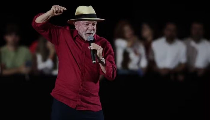 Lula reitera veto à extrema-direita e aborda cenário político em convenção