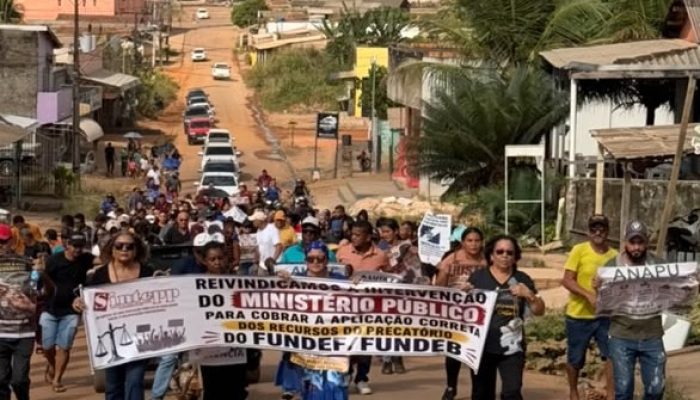 Manifestação em Anapu cobra definição para crise política