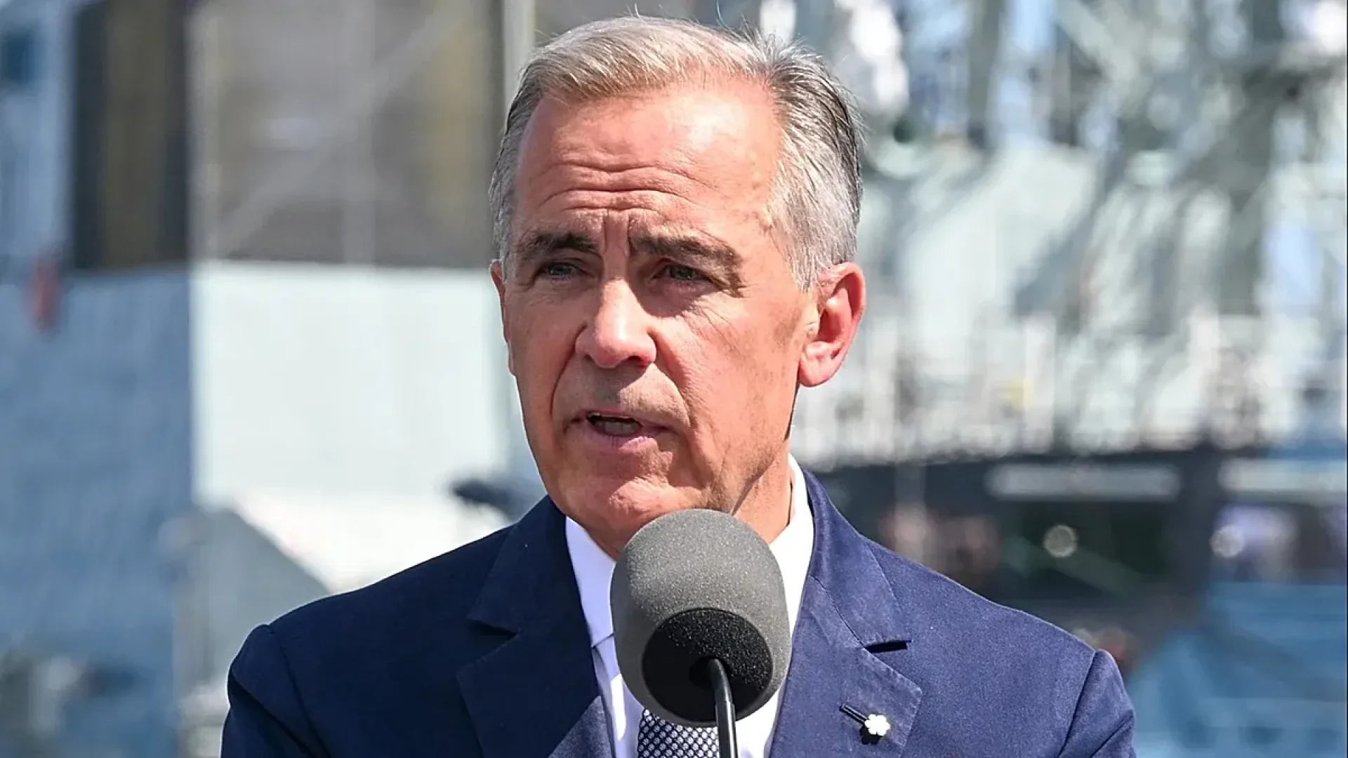 Mark Carney busca estreitar laços com a União Europeia em meio a atritos comerciais com os EUA
