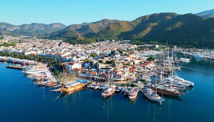 Marmaris: um destino turco onde gulets e mel de pinheiro se encontram