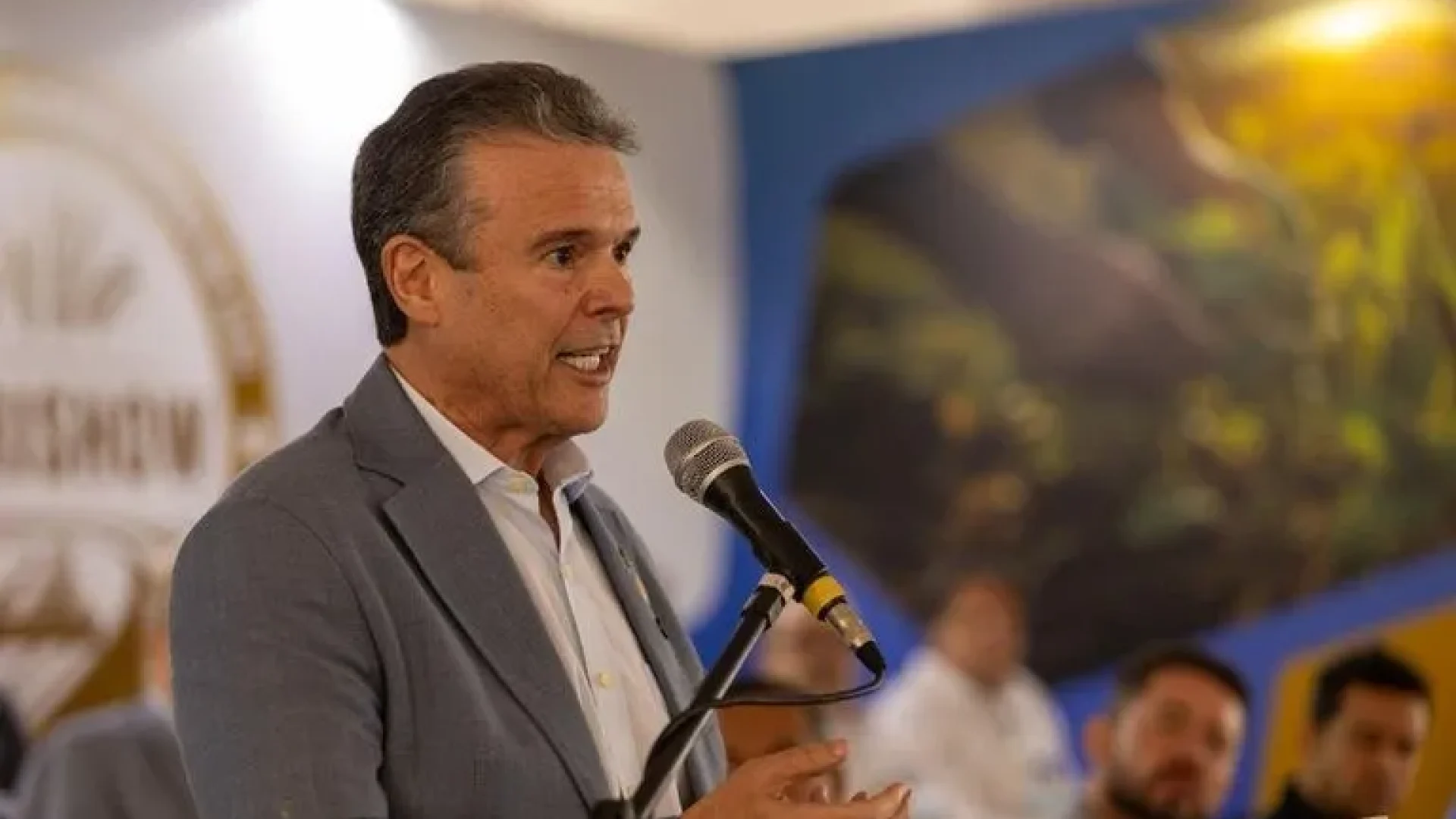 ministro-Andre-de-Paula-na-Agrishow-2026
