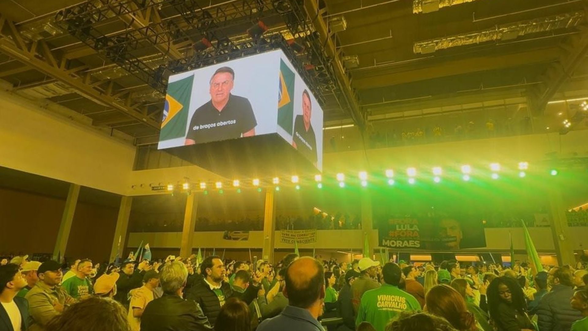 Moraes exige explicações sobre uso de inteligência artificial em vídeo de Bolsonaro