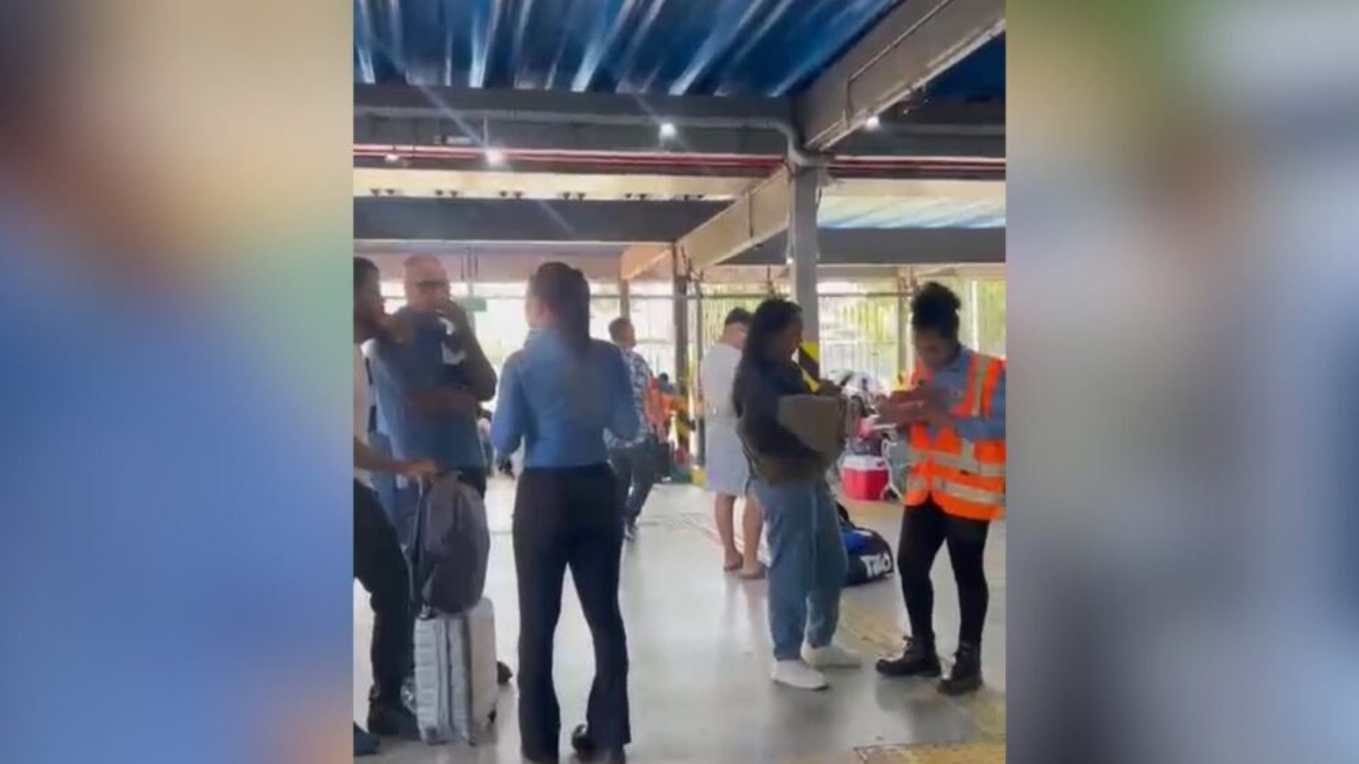 Passageiros em São Luís enfrentam caos e falta de suporte após cancelamento de trem da Vale