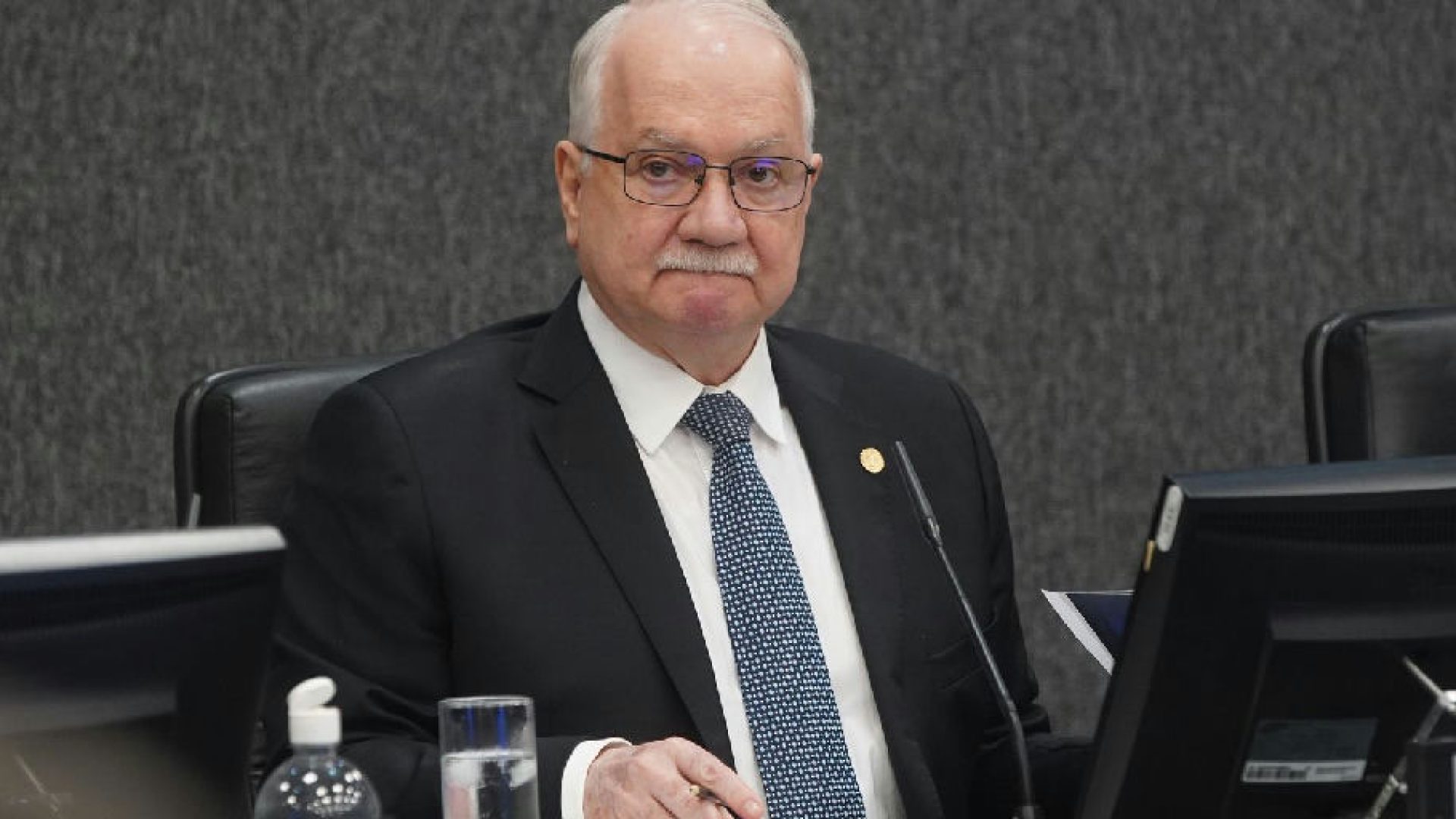 Presidente do STF, Fachin, exige esclarecimentos de ministros e órgãos sobre o Caso Master