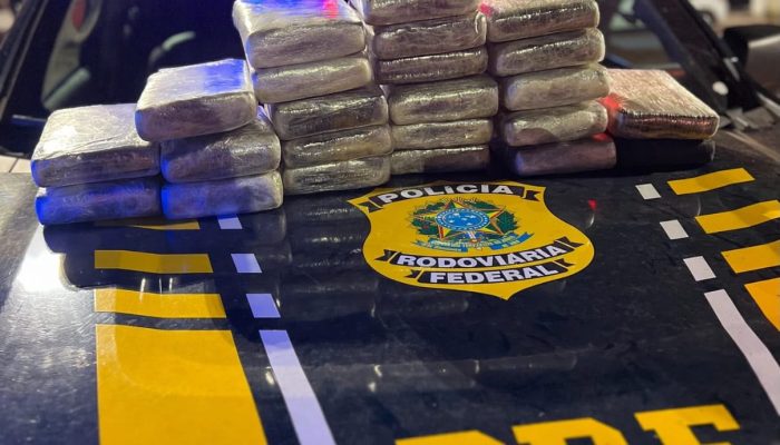 PRF intercepta ônibus e apreende 25 kg de skunk em fiscalização no Pará
