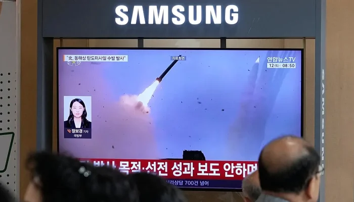 Pyongyang testa míssil balístico no Mar do Japão