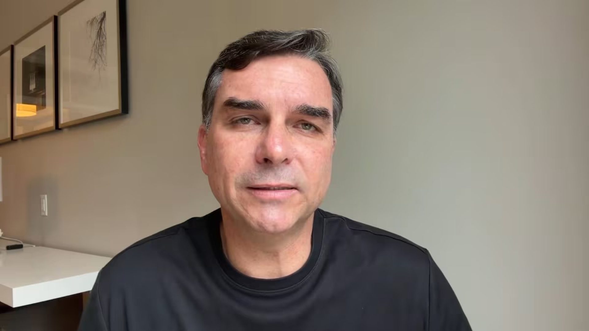 Republicanos formaliza independência e recusa vice na chapa de Flávio Bolsonaro