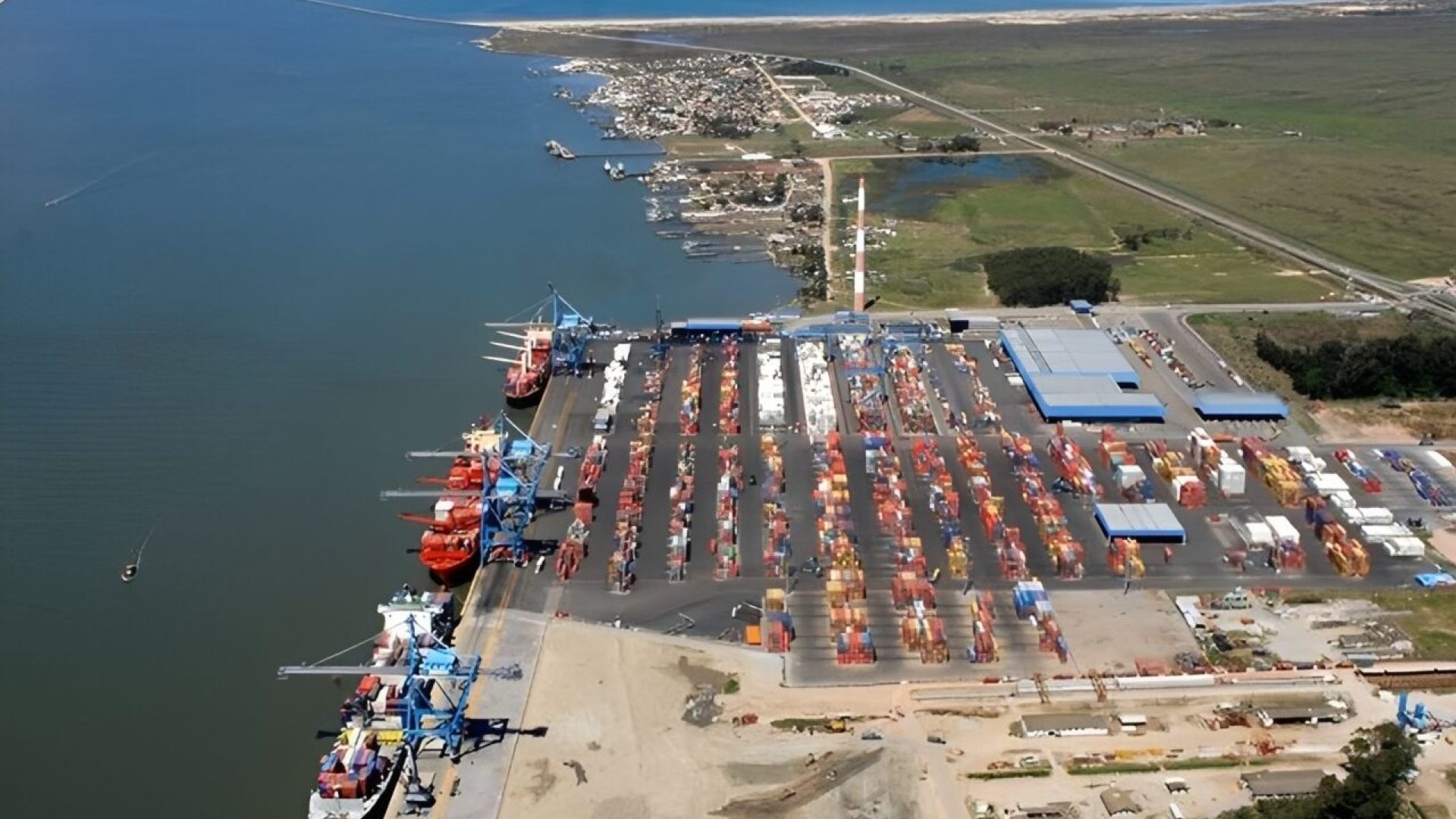 Setor portuário pressiona por aprofundamento do canal de acesso ao Porto de Rio Grande