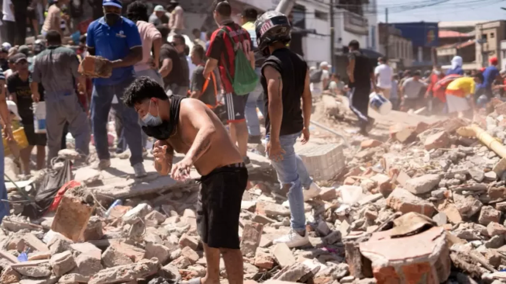 Terremoto na Colômbia deixa 132 mortos e afeta ao menos 1.575 moradias