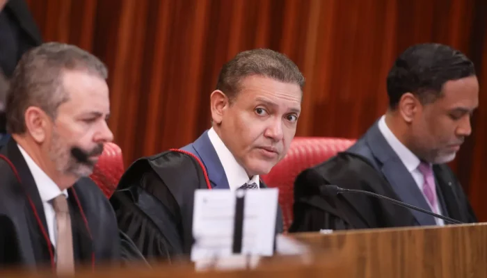 TSE destaca urna eletrônica como patrimônio democrático e inicia semana de transparência