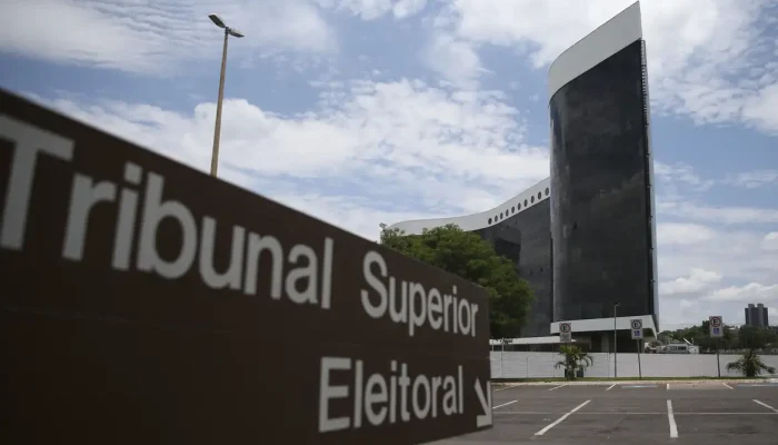 TSE institui conselho para combater desinformação e uso de inteligência artificial nas eleições