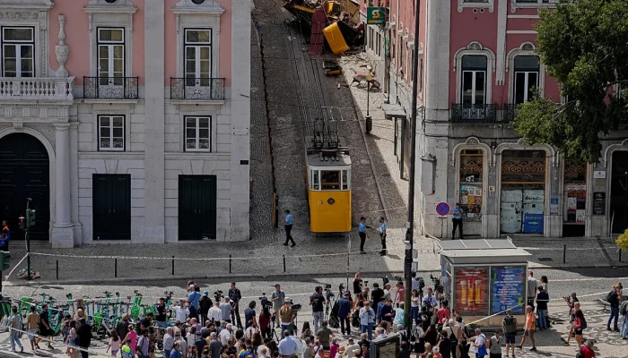 Um ano após tragédia no Elevador da Glória, incertezas sobre causas e indemnizações persistem
