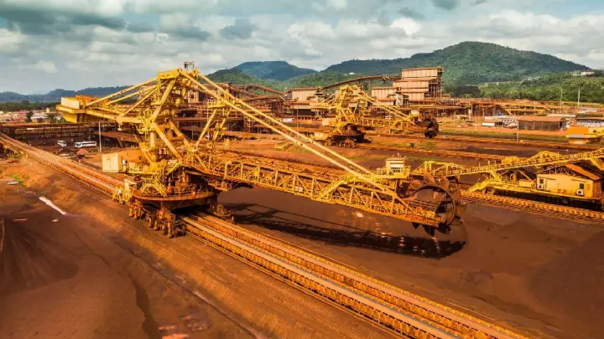 vale-abre-vaga-de-supervisao-em-canaa-dos-carajas-e-aumenta-oportunidades-na-mineracao-do-sul-do-para-c21d6-720x430[1]