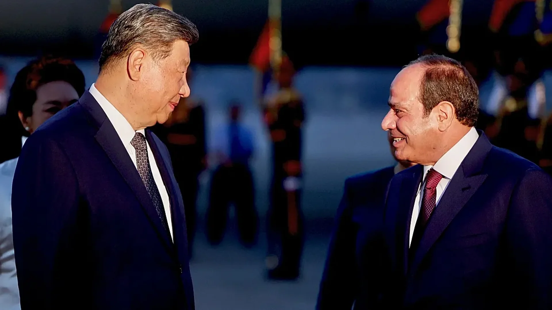Xi Jinping reforça aliança estratégica com Egito em visita oficial ao Cairo